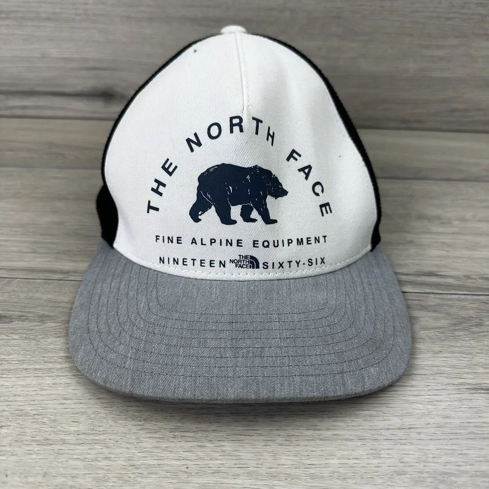 The North Face Snapback Hat Unisex One Size White Gray Mesh Back‎ Cotton